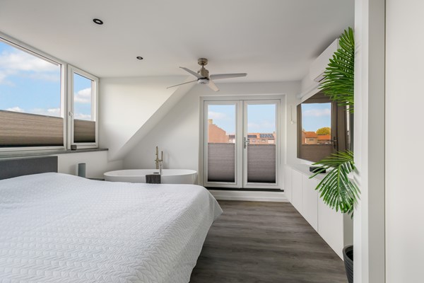 van Vollenhovenstraat 10-33.jpg